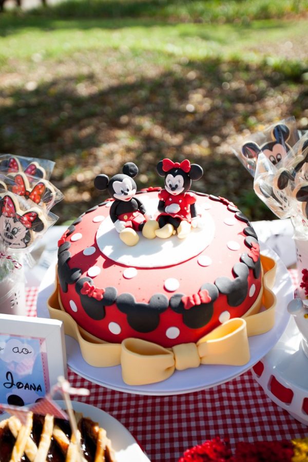 Piquenique da Minnie e do Mickey