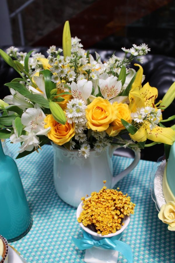 Festa 70 Anos: Amarelo e Azul Tiffany