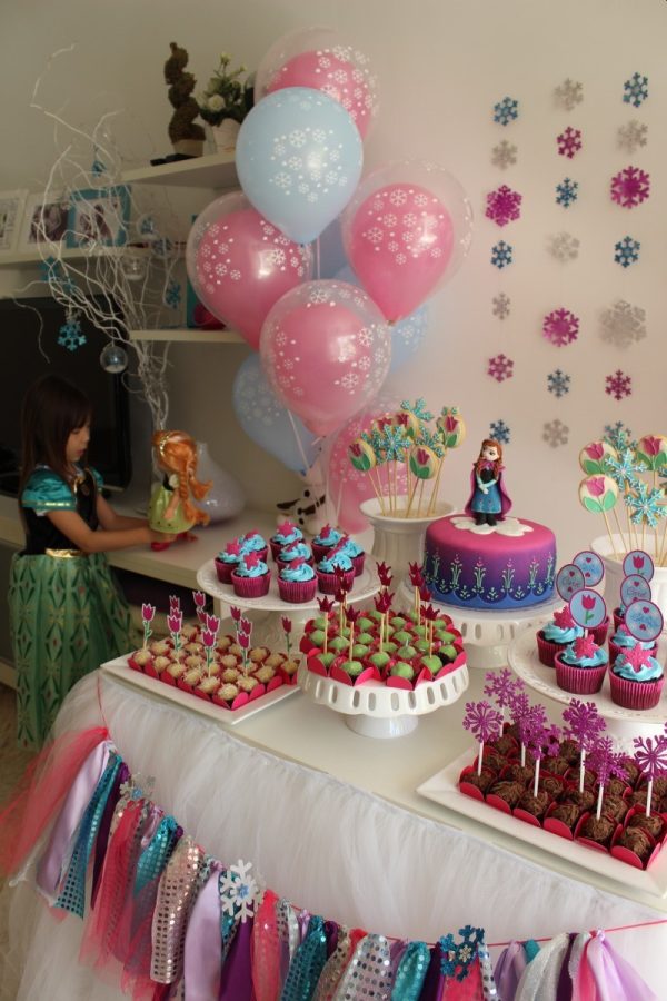 Festa Frozen Anna