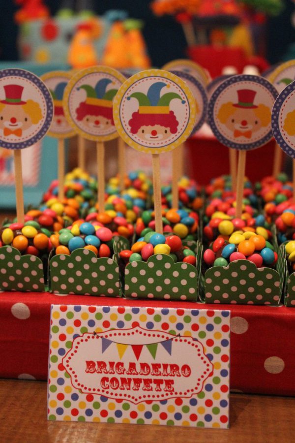 Festa Palhaços