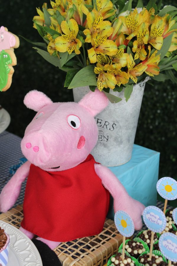 Picnic George Pig