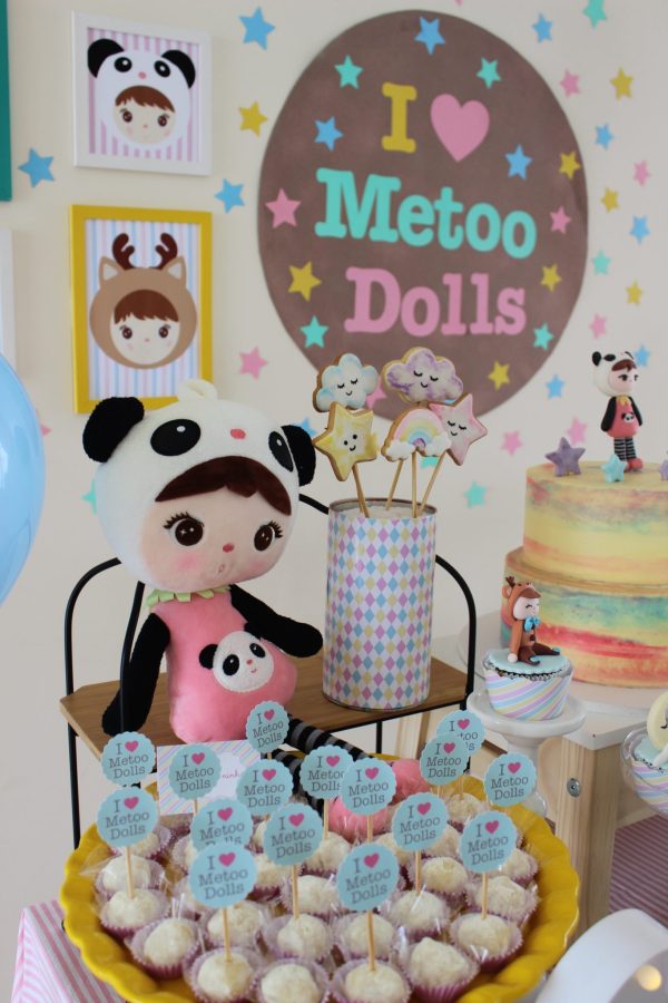 Festa Metoo Dolls