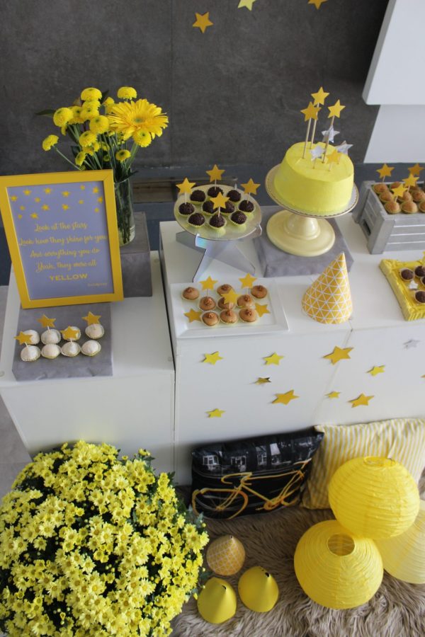 Festa Amarelo e Cinza – Pantone de 2021