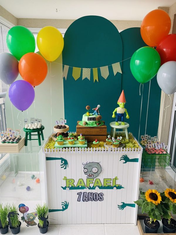 Festa Plants vs Zombie