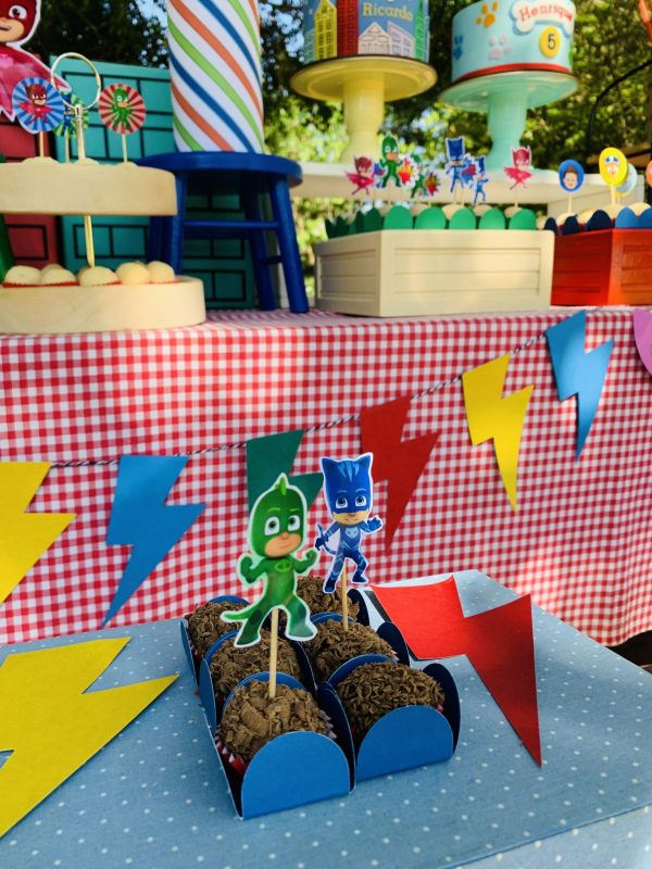 Picnic Patrulha Canina e PJ Masks